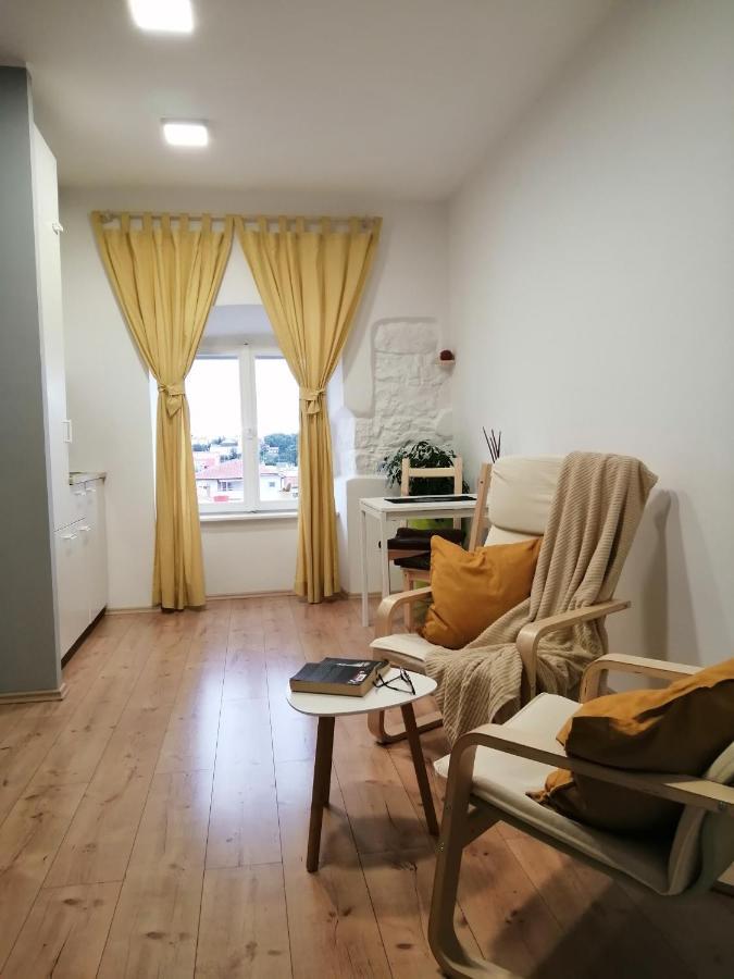 Studio Apartman "Nicole" PUY Exterior foto