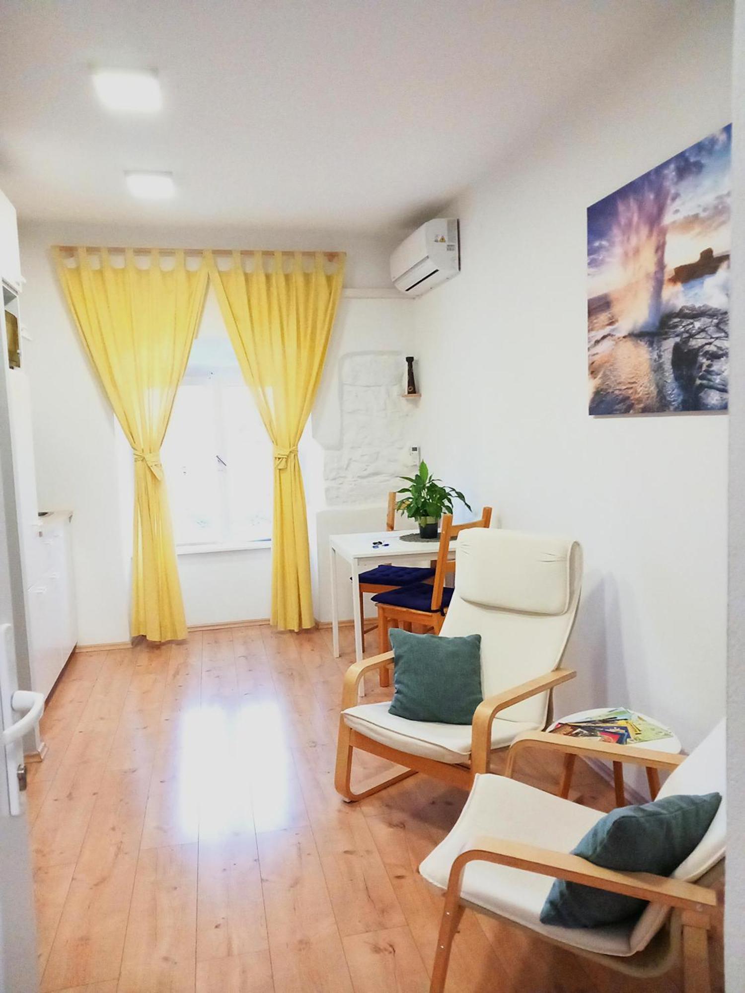 Studio Apartman "Nicole" PUY Exterior foto